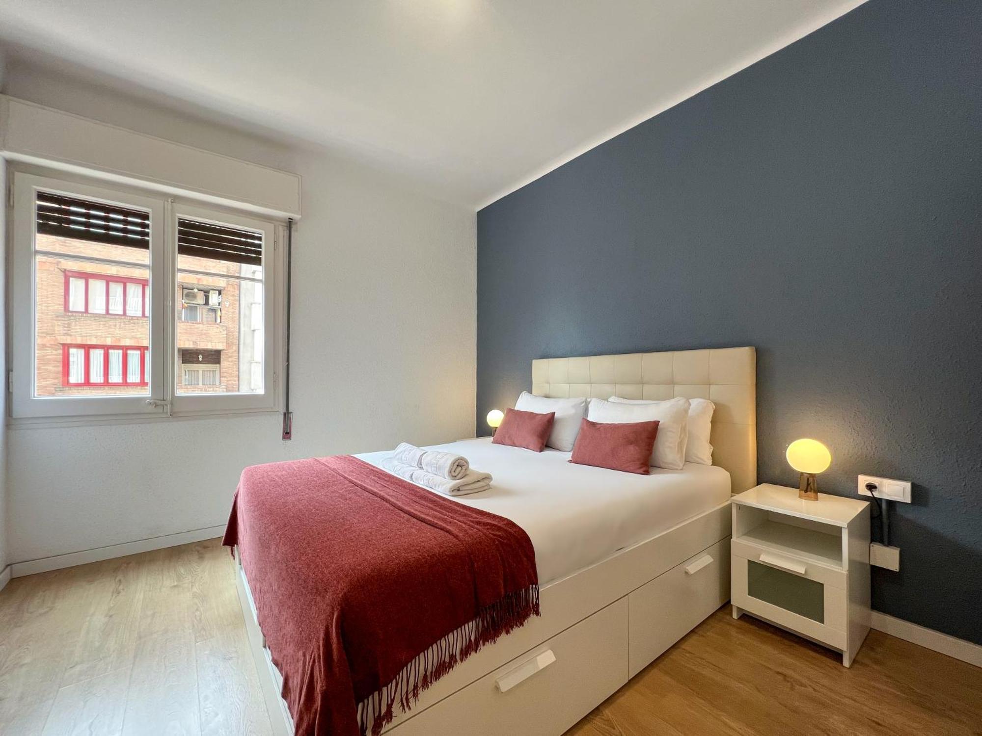 Stay U-Nique Apartments Gaudi I Barcelona Bagian luar foto