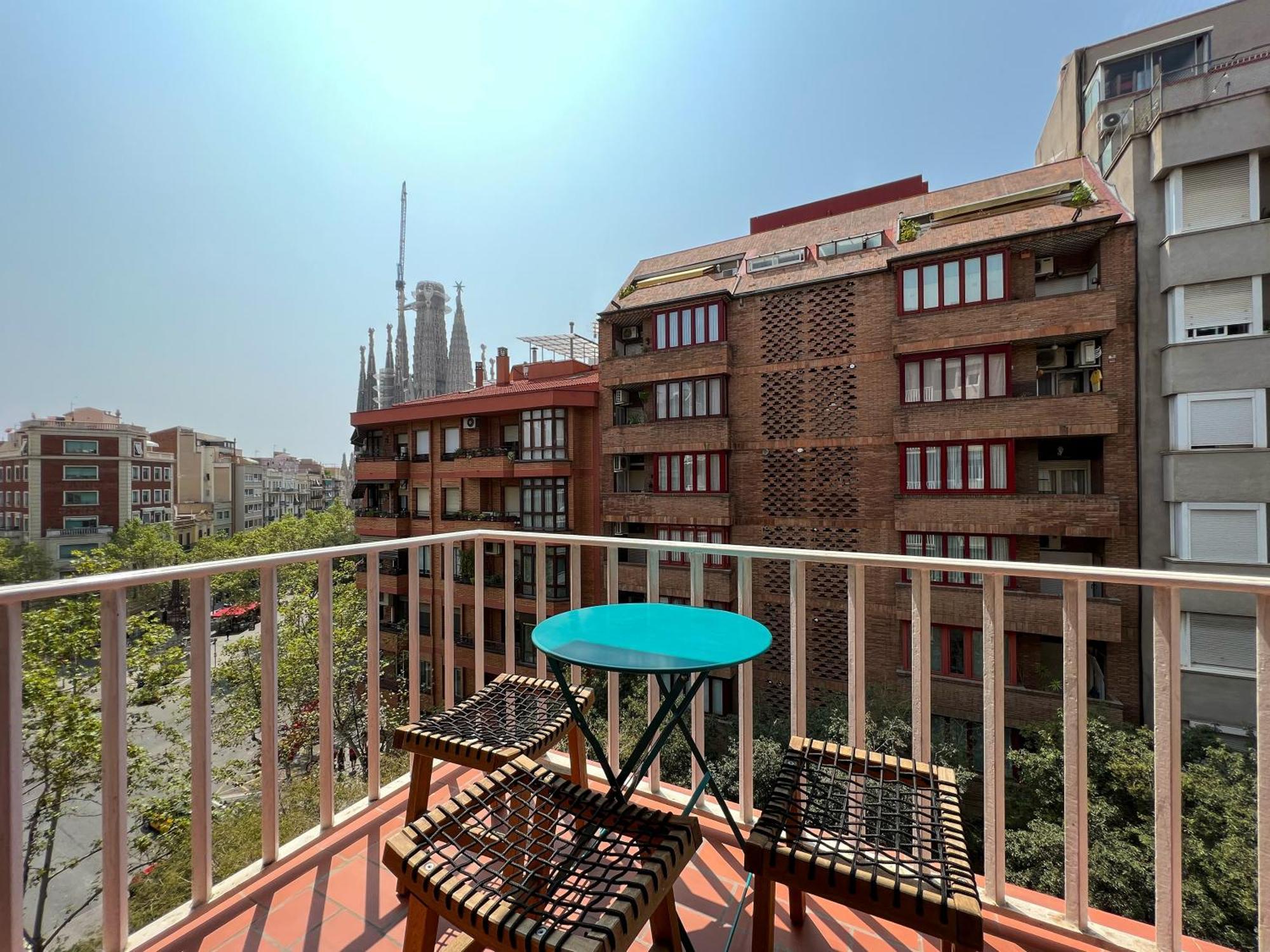 Stay U-Nique Apartments Gaudi I Barcelona Bagian luar foto