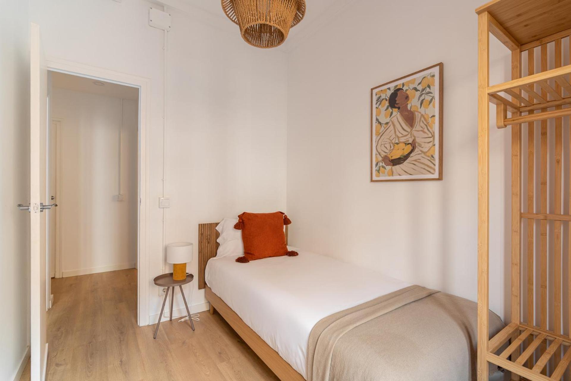 Stay U-Nique Apartments Gaudi I Barcelona Bagian luar foto